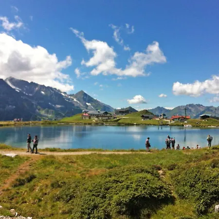 Rosa-2 By Interhome Апартаменты *