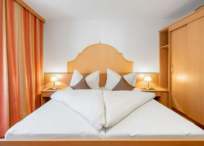 Rosa-2 By Interhome Appartement Mayrhofen